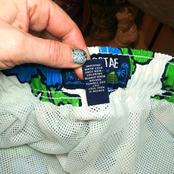 Vintage Aeropostale White Turquoise & Green Hibiscus Print Board Shorts - Picture 12 of 13